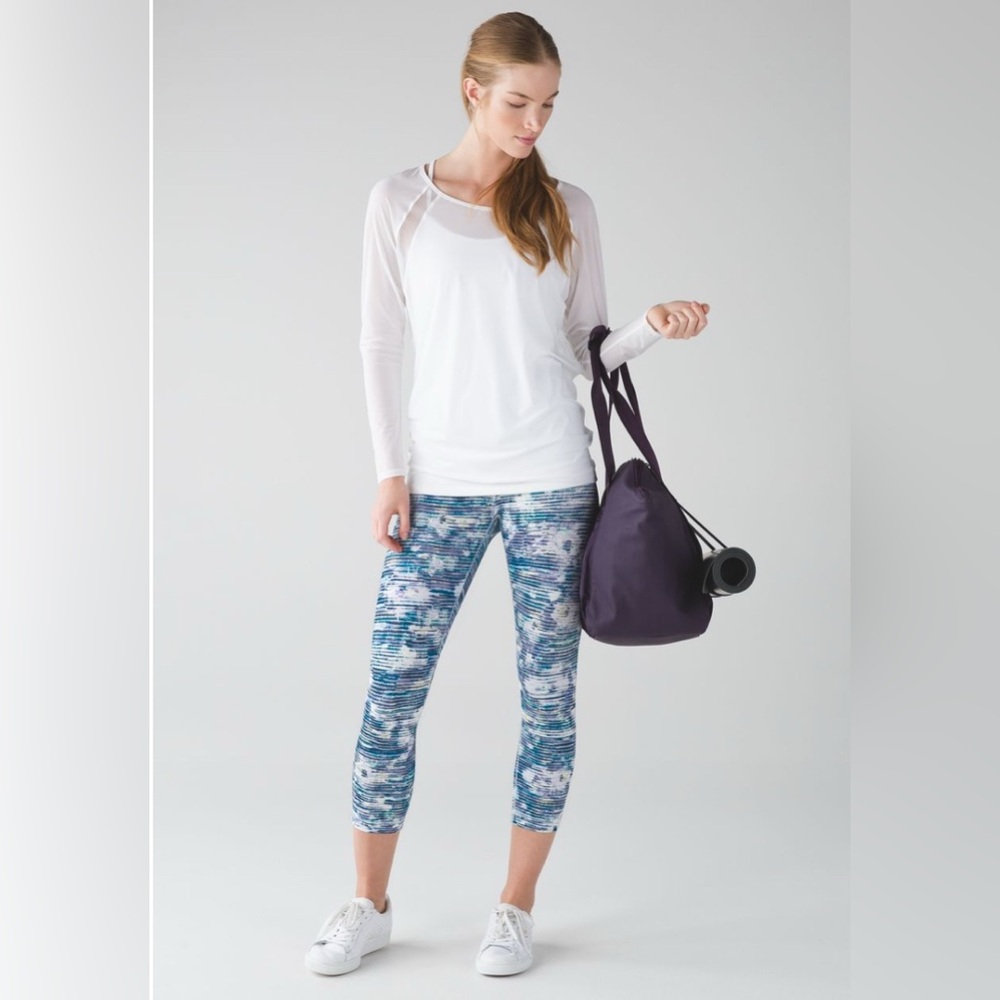 Lululemon Wunder Under HR Crop 21” Blurry Belle Multi